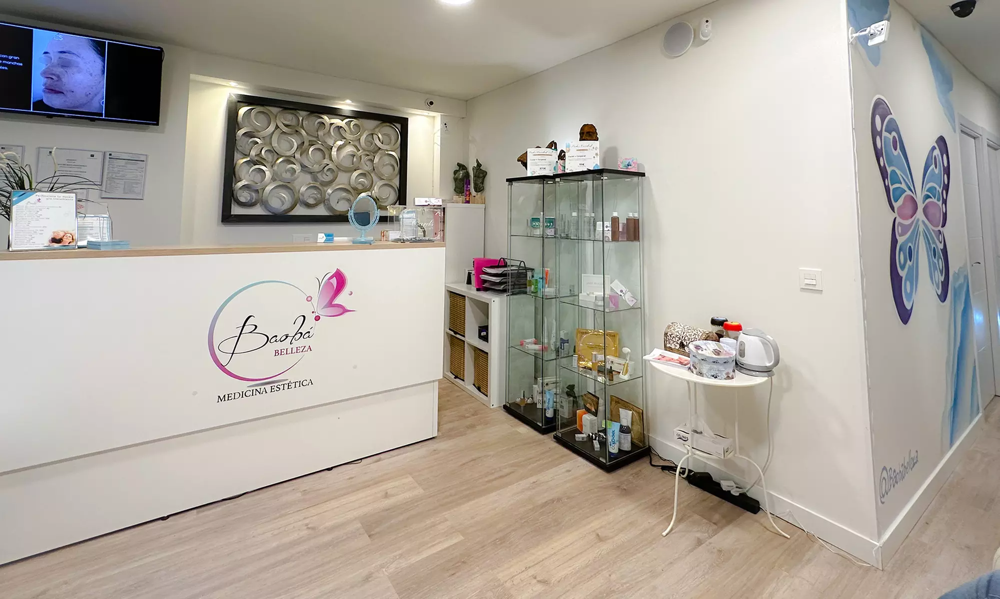 Revitaliza tu piel con una limpieza hydrafacial de 8 pasos con extras