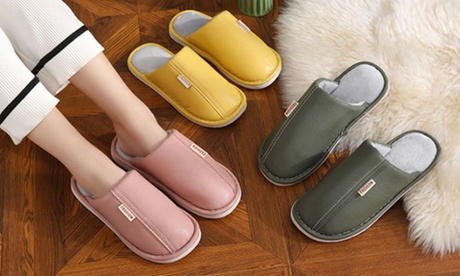 Pantofole in pelle PU impermeabile, disponibili in 4 colori e vari numeri