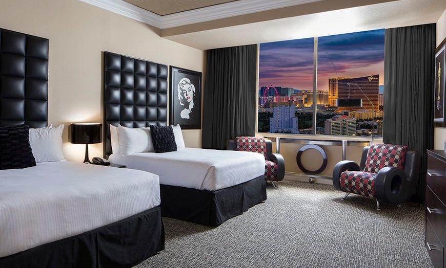 Image 10: Luxury Casino Resort Connected To The Convention Center