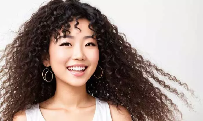 Redéfinissez votre style avec une permanente