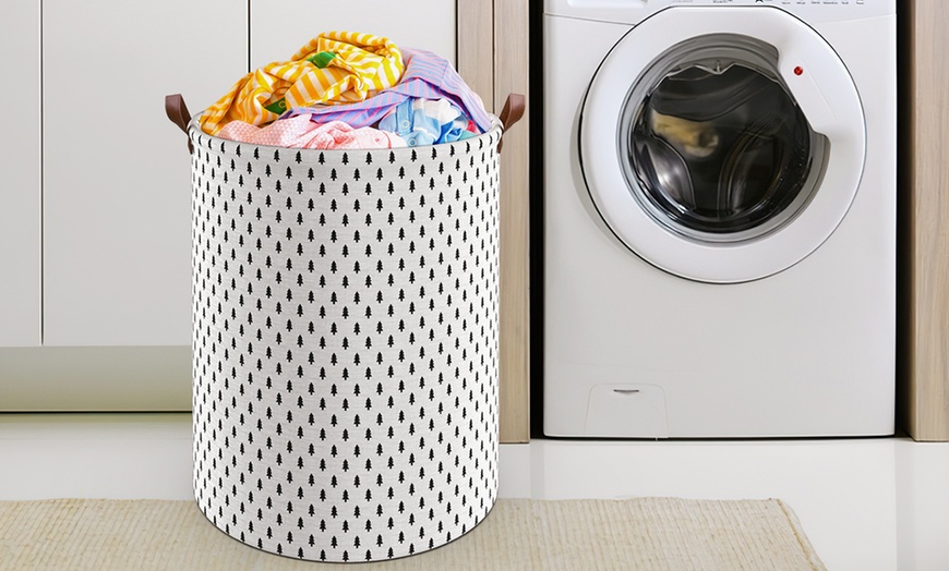 Image 26: Vinsani Drawstring Laundry Basket