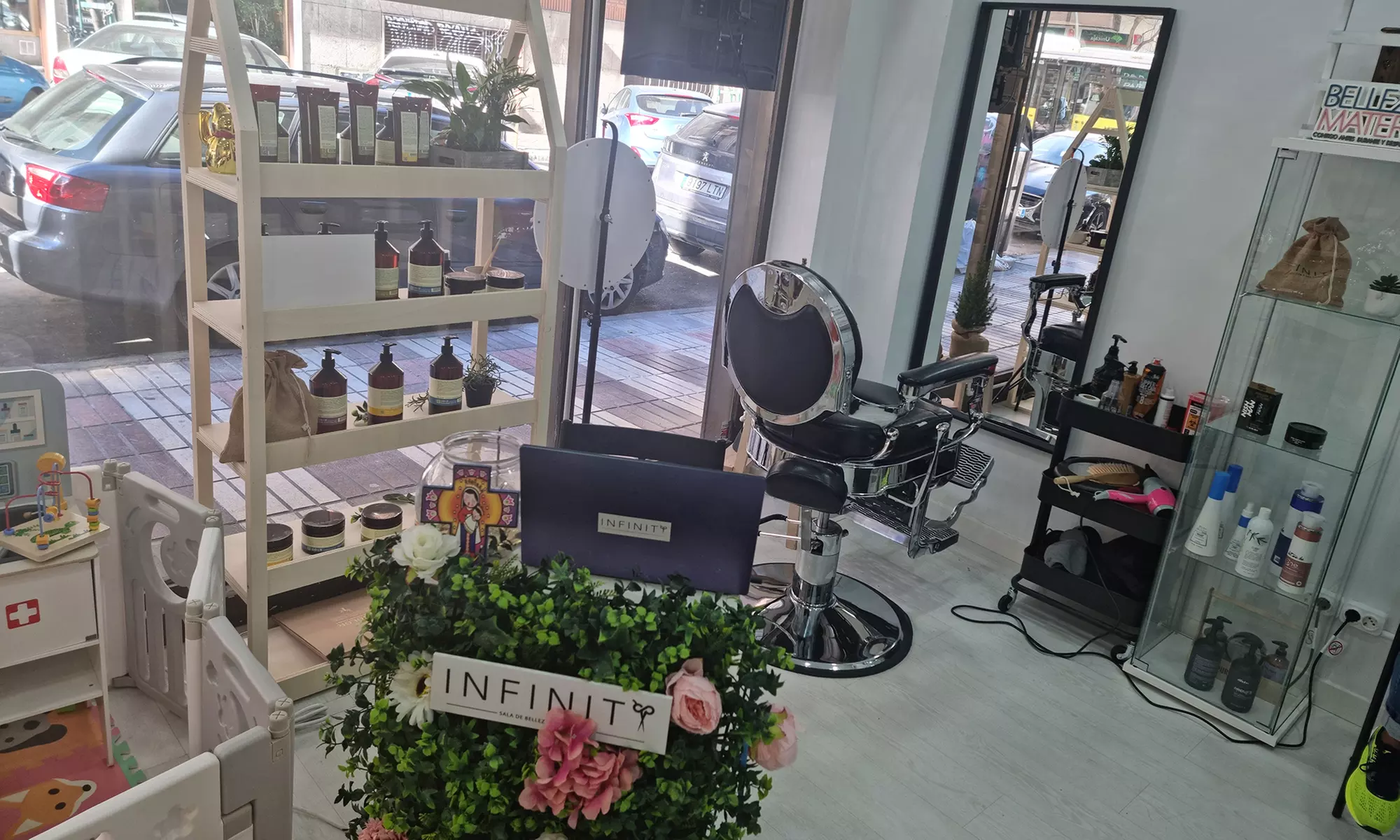 Masaje relajante de 30 minutos para 1 persona en Infinity Salón España - Second Medium