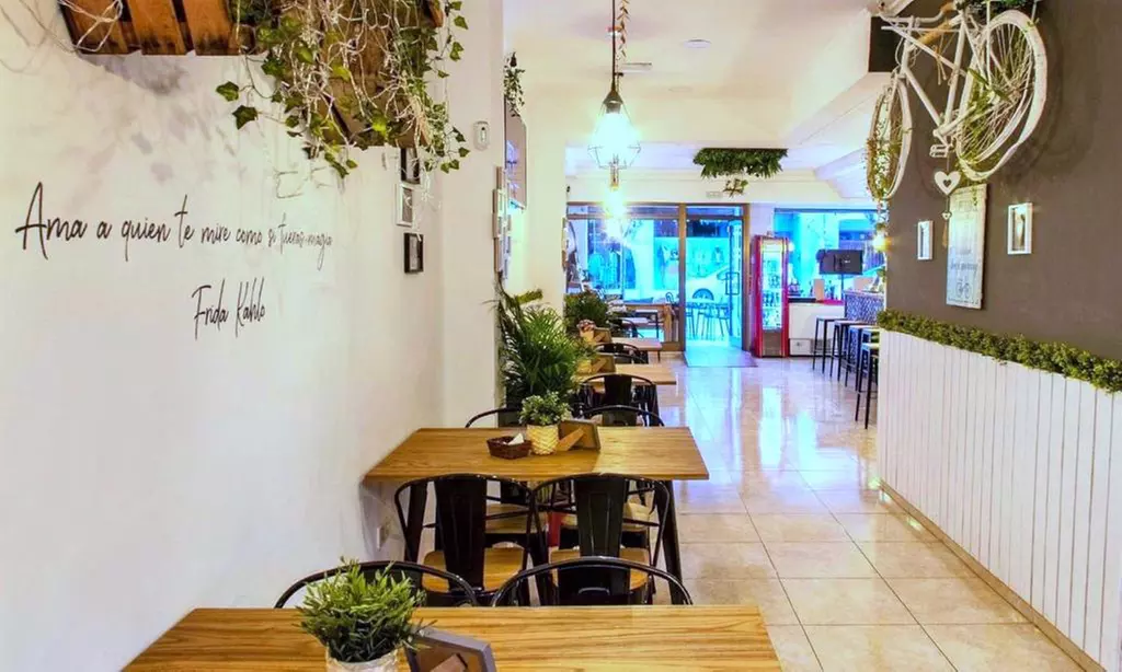 Brunch o desayuno inglés para 2 o 4 en Gastrobar la Malmira