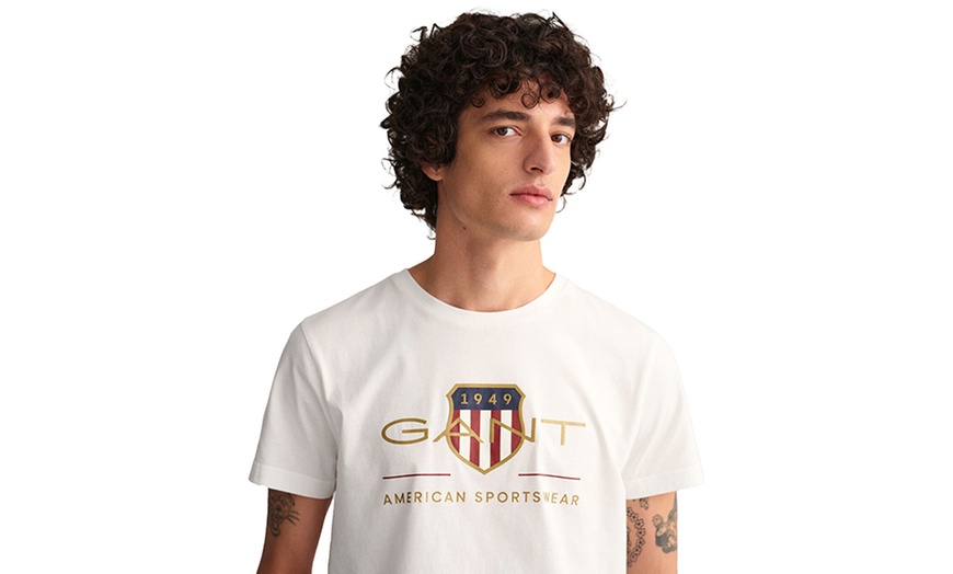 Image 5: Gant Men's Shield Logo T-Shirts
