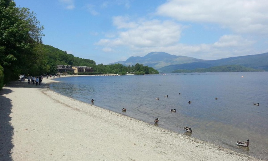 Image 10: Loch Lomond: 4* Stay with Full Scottish Breakfast and Dinner