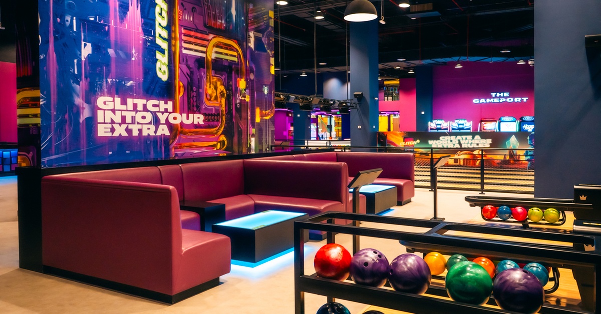 Bowling Games For Groups Of Two, Three, Or Four People Bowling Games For Groups Of Two, Three, Or Four People