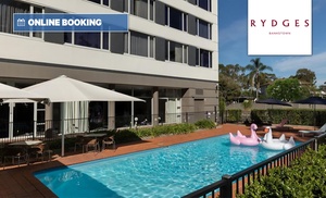 Bankstown: Queen or Double Double Room with Food & Drinks Credit