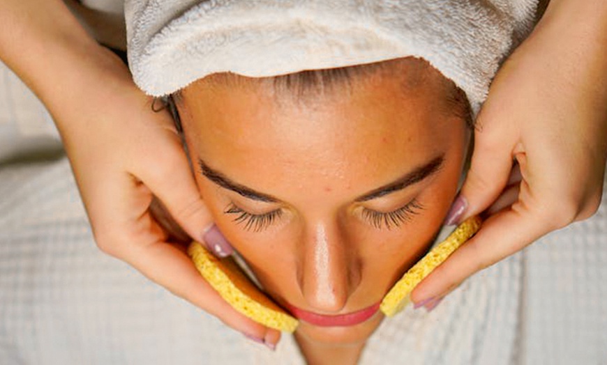 Image 4: Modelage élimination à l'institut By Beauty