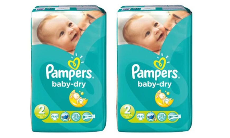 Image 20: Couches Pampers