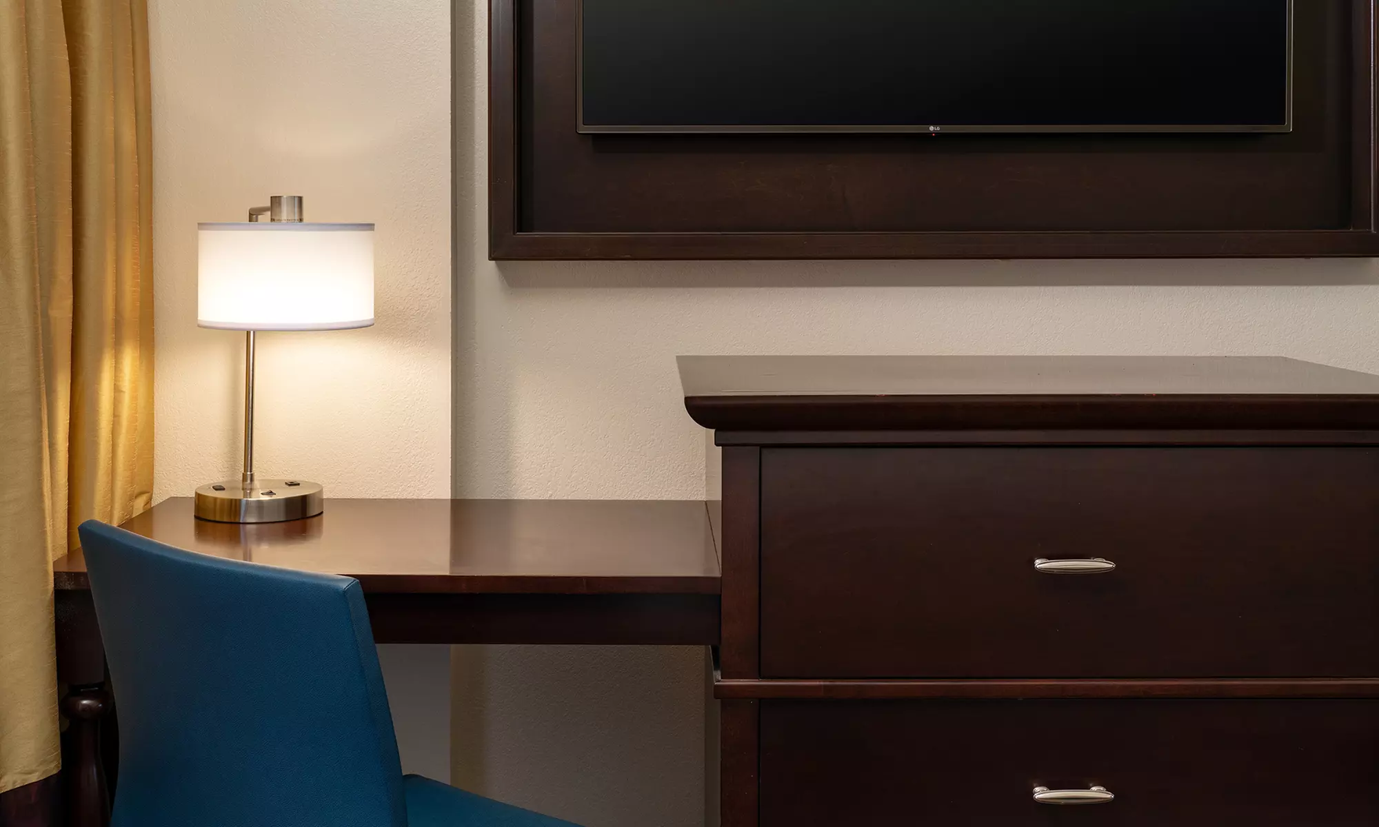 Member Pricing: Central Business District Hotel