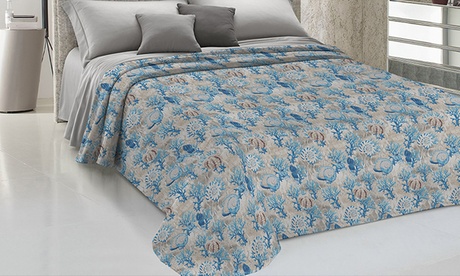 Copriletto in cotone piquet disponibile in 3 misure e 4 colori