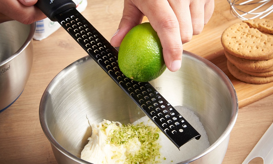 Image 4: Four-Piece Grater and Zester Set