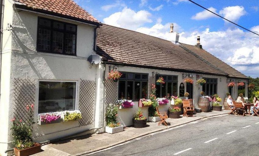 Image 2: Pub Meal for Two