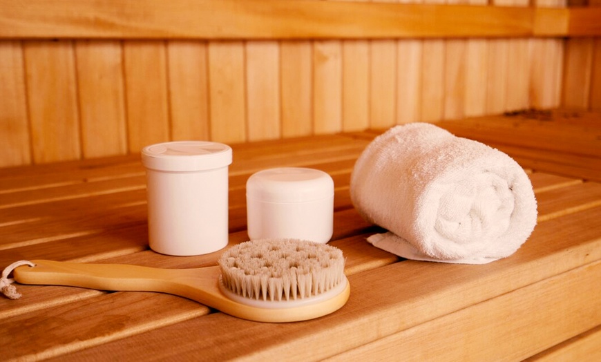 Image 8: Masaje con sauna y ducha: ritual de 50 o 70 minutos para 1 persona