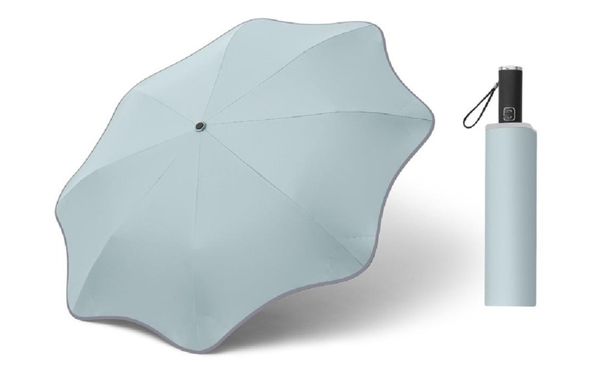 Image 13: Rounded-Corner Folding Umbrella