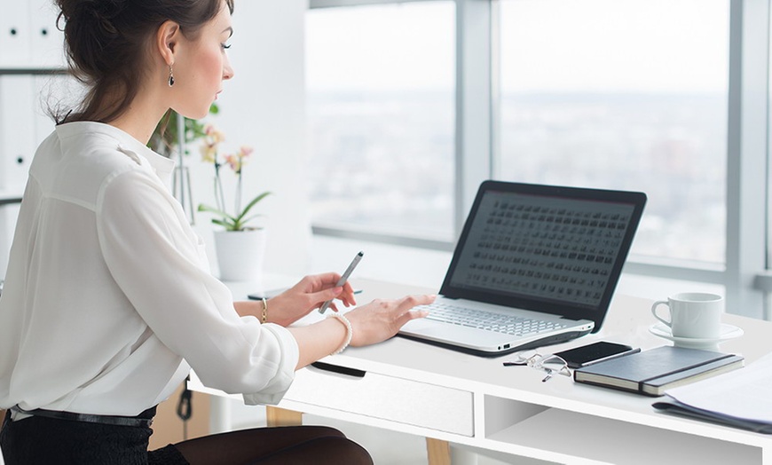 Image 16: Scandinavian-Style Desk