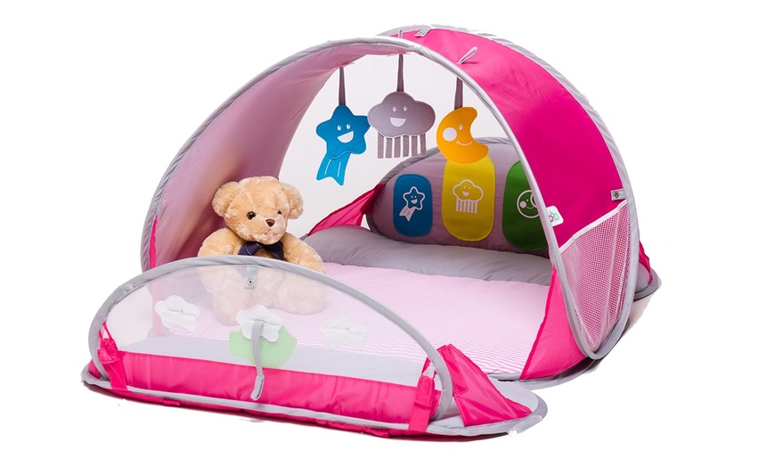 Image 6: Pop Up Baby Accessories