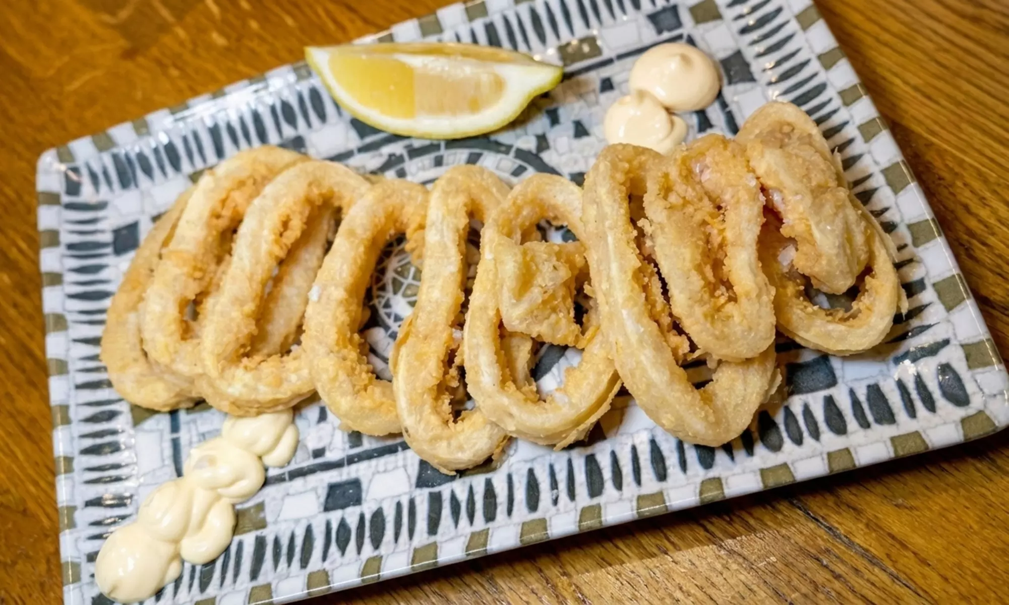 Menú VALOO para 2 o 4 personas en plena plaza del Ayuntamiento