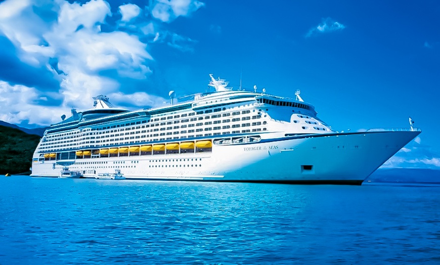 Image 6: 14-Night Fly, Cruise & Stay Package – Singapore Aboard Royal Caribbean