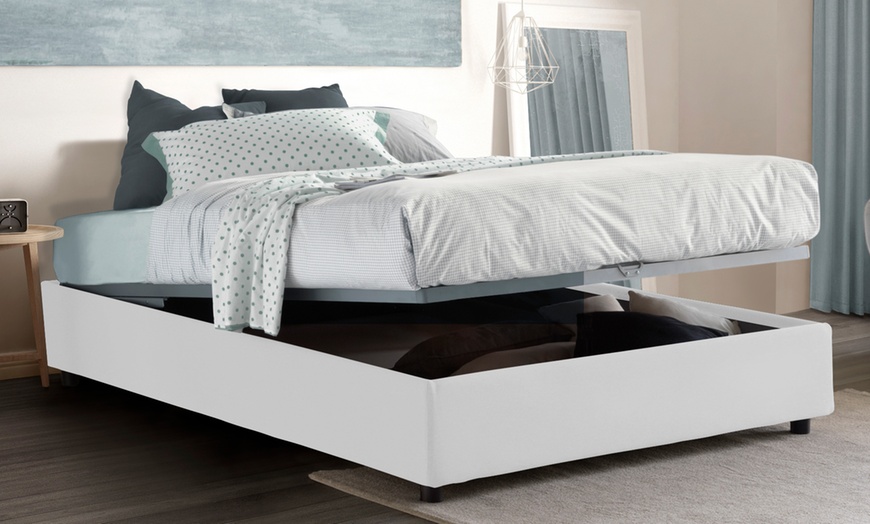 Image 2: Lit double sommier "Silvia" avec coffre de rangement, option matelas 