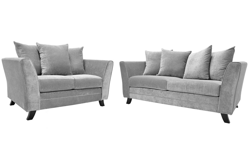 Image 20: Alexa Sofa Collection