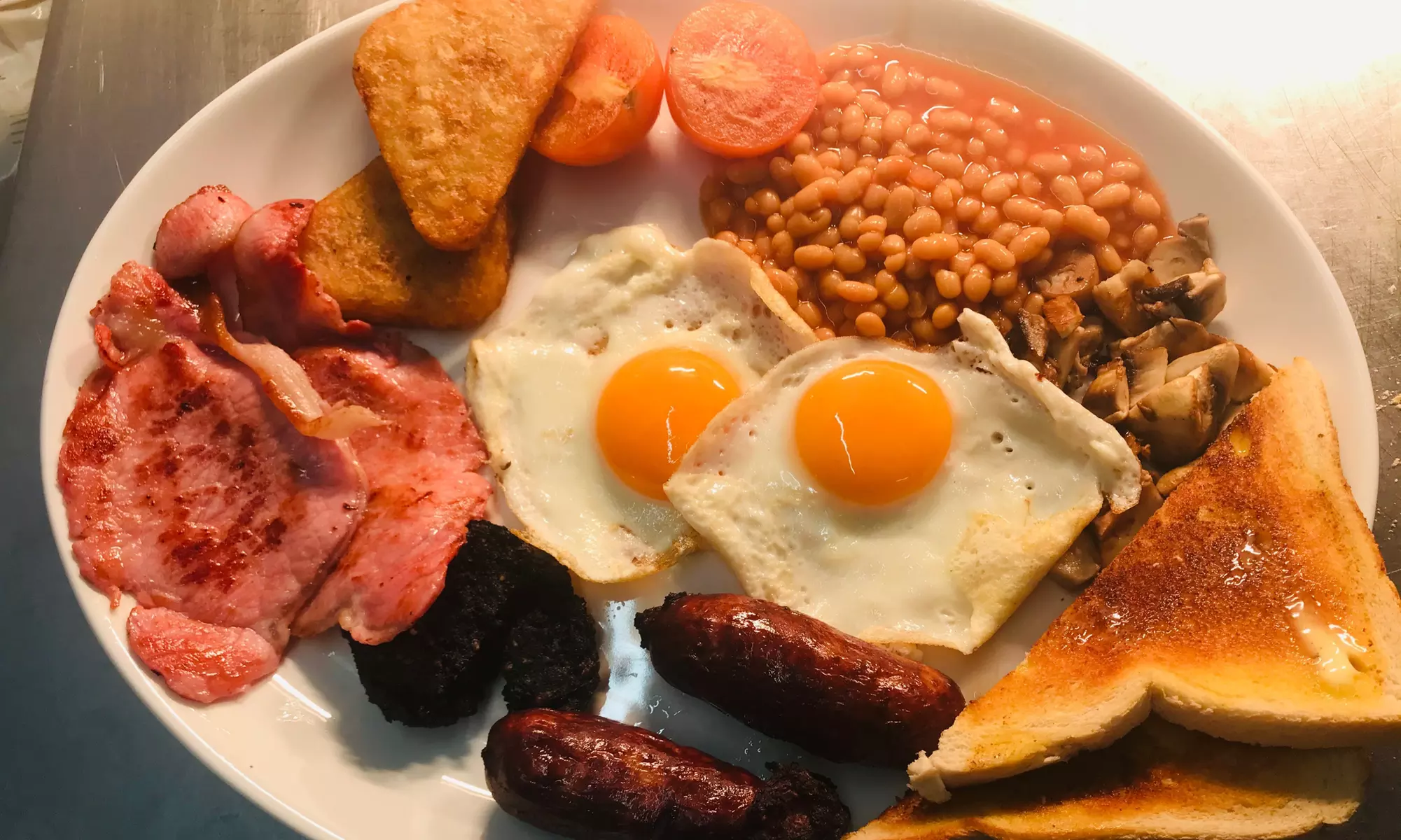 Full English Breakfast with Tea or Coffee for Two or Four at The Rinky Dink Cafe - Primary Image