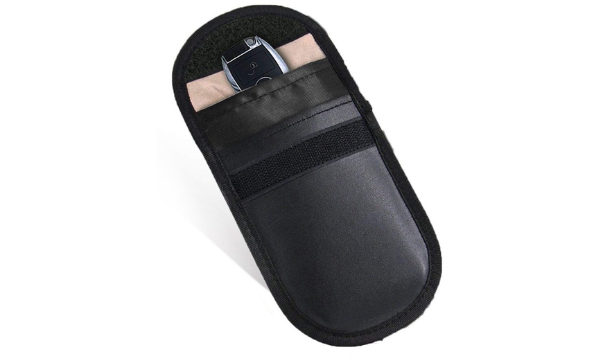 Image 3: RFID Car Key Security Bag