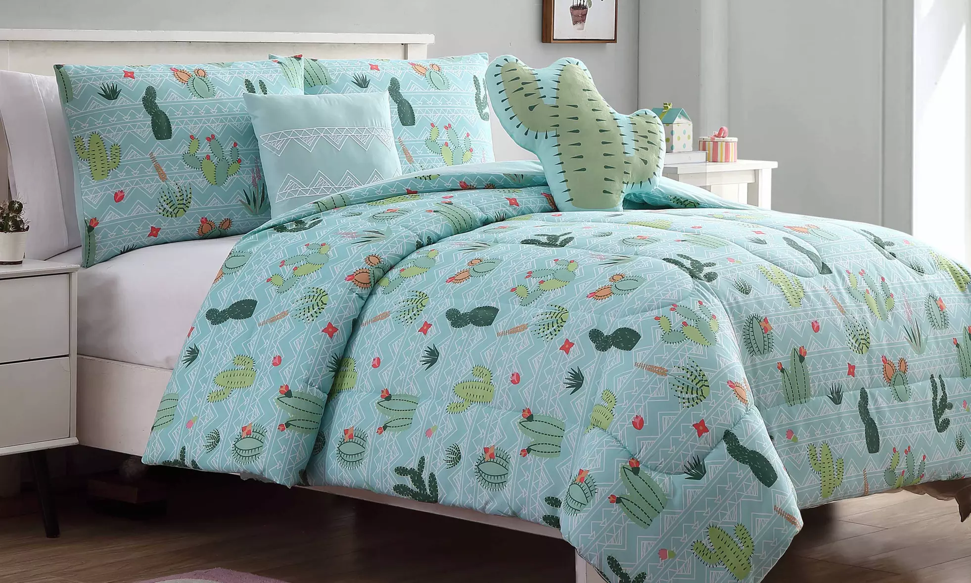 Kids Printed Comforter Sets (4- or 5-Piece) - Primary Image