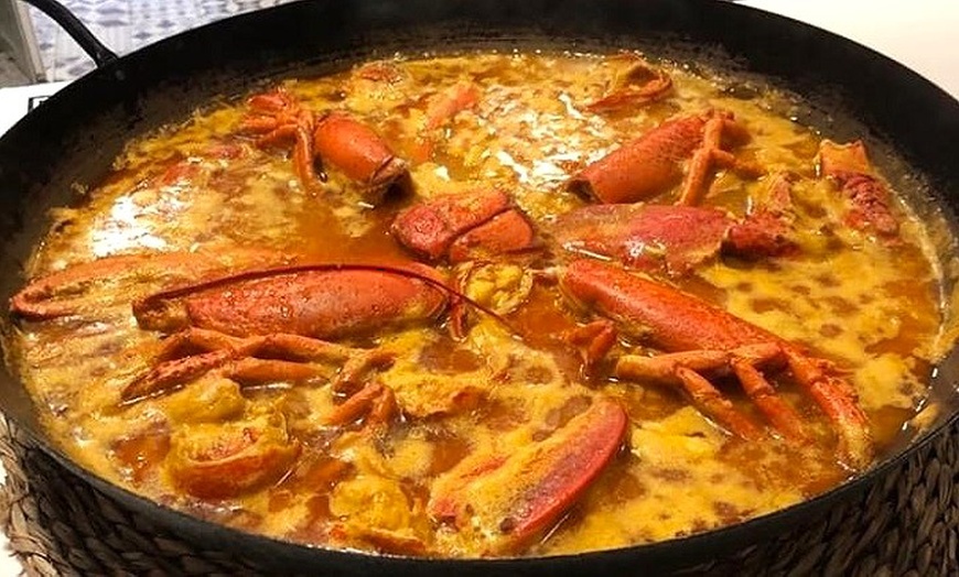 Image 21: Menú de arroz para llevar para 2 o 4 personas con botella de vino