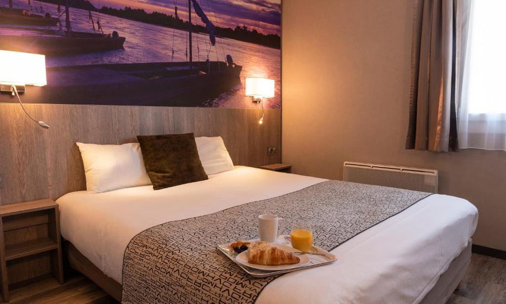 Tours : séjour en chambre double pour 2 personnes avec petit-déjeuner