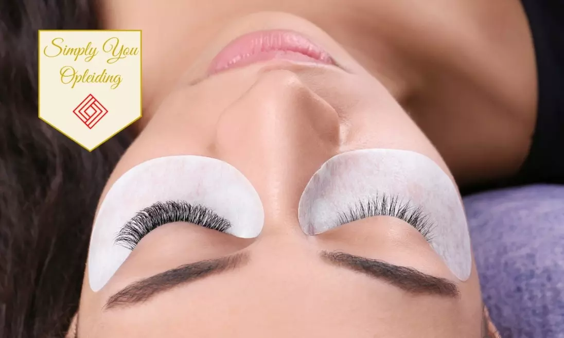 Online cursus 'One by One' wimperextensions