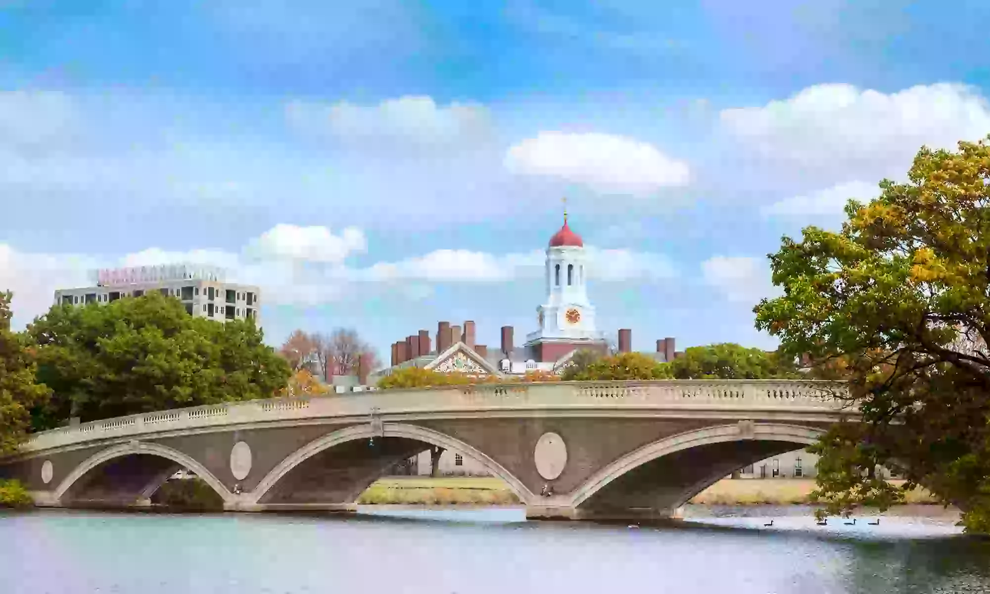 Book Now: $137.75 for Boston & Woodbury Commons Premium Outlets Day Trip from Amigo Tours ($153.70 Value) - Primary Image