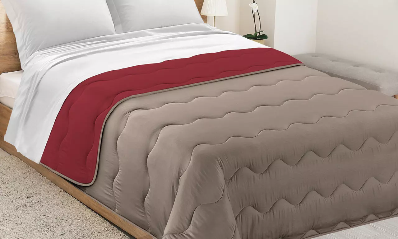 Trapunta invernale in morbida microfibra bicolore, tinta unita