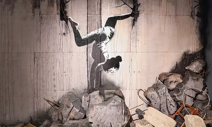 HOUSE OF BANKSY München: Die brandneue Ausstellung im Ehem. Galeria Kaufhof Stachus (25% sparen) - Second Medium