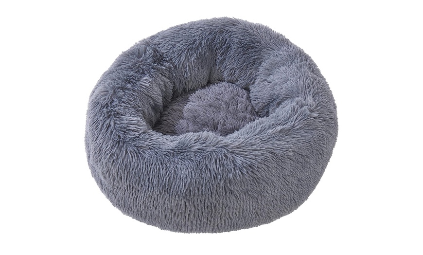 Image 7: Large Plush Donut Pet Bed