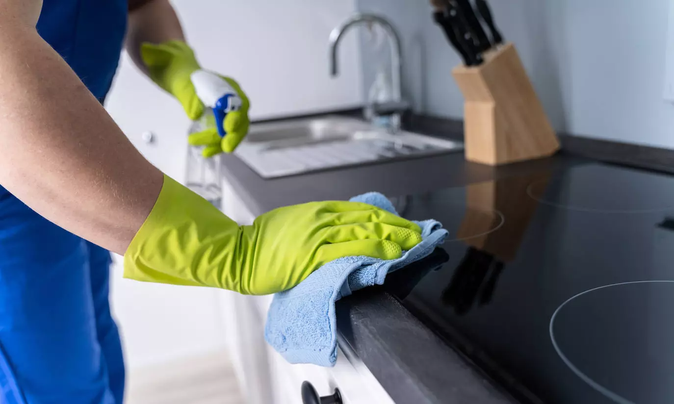 Hogar impecable y sin esfuerzo: limpieza profesional a domicilio