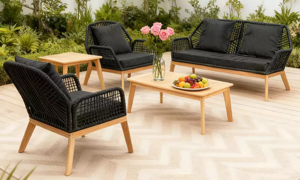 Salon de jardin 4 places Kocoon au design élégant et convivial