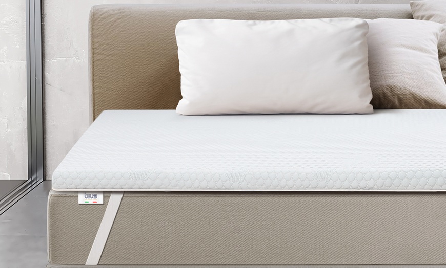 Image 1: Topper in memory foam