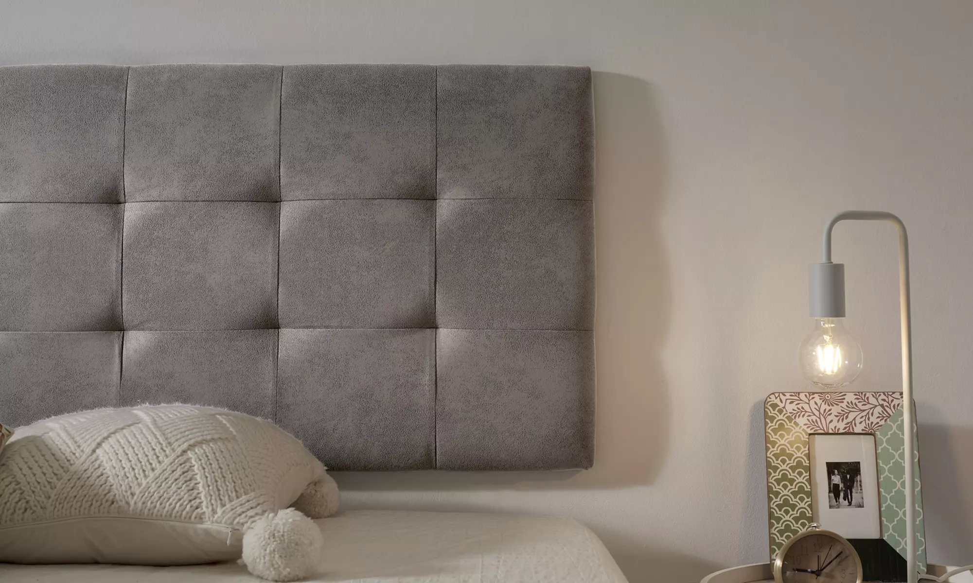 Cabecero estilo capitoné para colgar