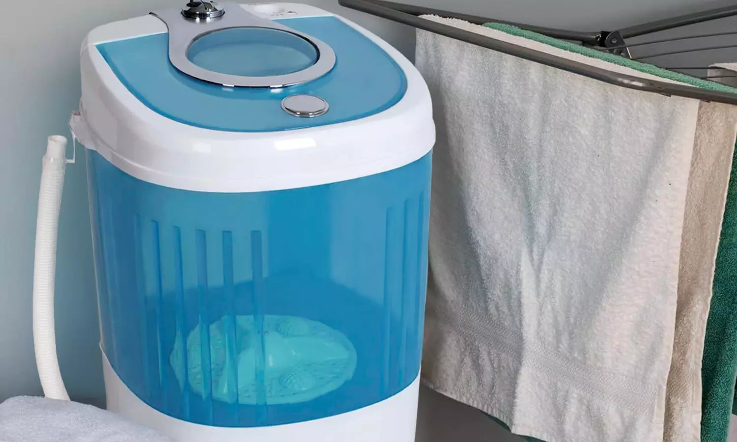 Halfautomatische of mini draagbare wasmachine van DCG Eltronic