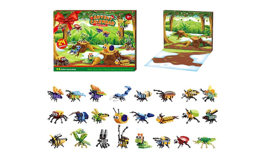 Image 2: Collectable Critter-Themed Building Blocks Advent Calendar