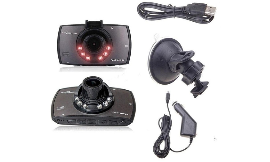 Image 4: G30 Dash Cam with Optional Rear Cam and Card