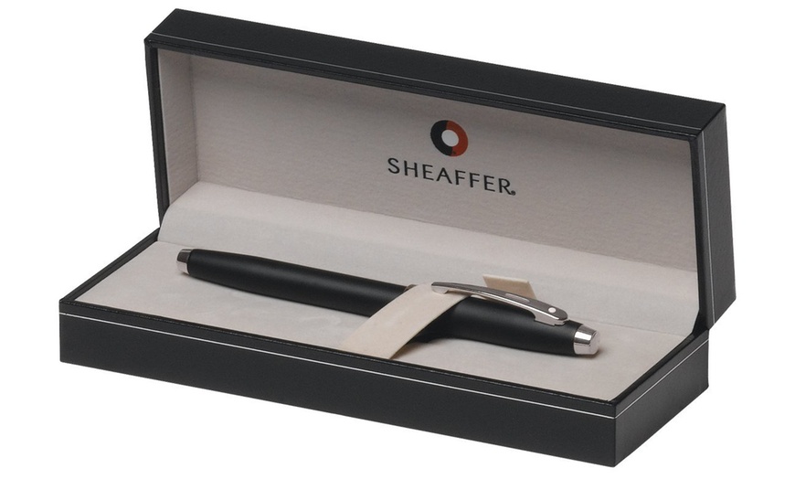 Image 3: Gift-Boxed Sheaffer Pens