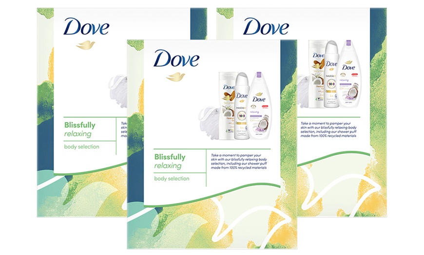 Image 7: Dove Blissfully Relaxing Body Wash Gift Set