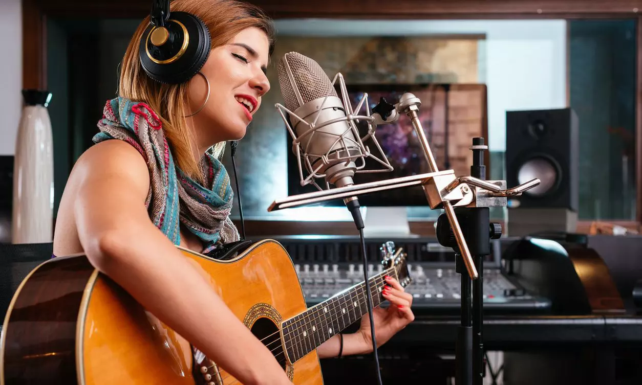 Cours de musique en ligne au choix, accessibles durant 2 ou 4 mois sur le site YesYouLearn dès 4,90€ (-75% de réduction) - Primary Image