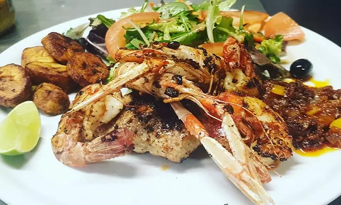 Menu "Sapori d'Africa" da 2 o 3 portate per 2 persone al ristorante Afr'eat, Bergamo (sconto fino a 40%) - Primary Image