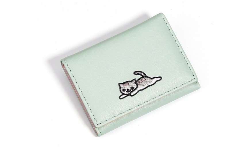 Image 10: Compact Cat-Themed Wallet