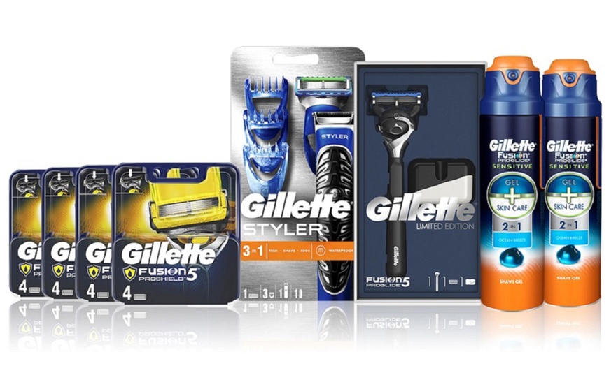 Image 1: Gillette Ultimate Shaving Set