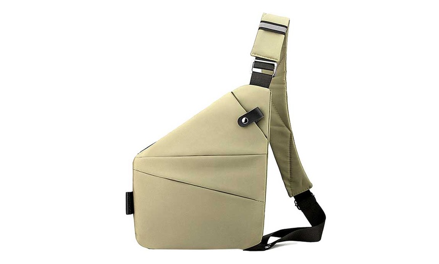 Image 7: Ultimate Anti-Theft Sling Bag—Your Hands-Free Adventure Awaits!