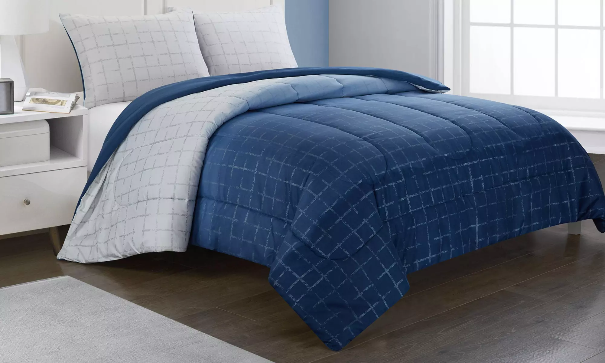 Printed Reversible Comforter Set (3-Piece) - Primary Image